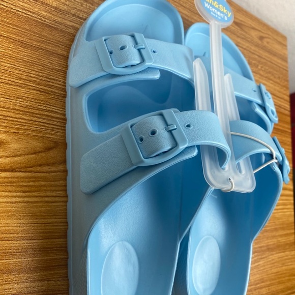 🌺 3/$25 🌺 Sun & Sky | Women’s Slip On Sandals Adjustable Strap Rubber Size 9-10 - Picture 3 of 5